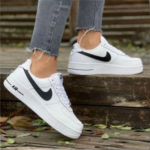 Women's White Black Classic Air Sneakers