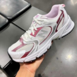 Women's White & Pink Sport Running Shoes