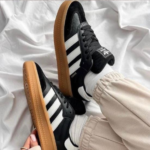 Women's Black Stripe Classic Sneakers
